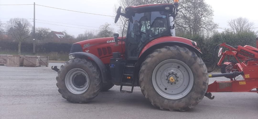 CASE IH Puma CVX 220